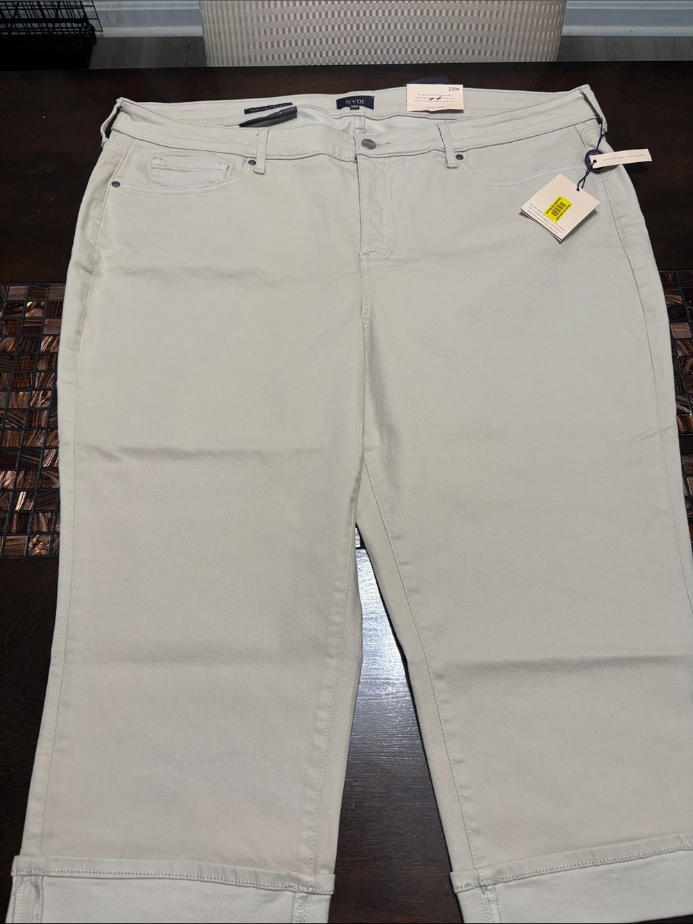 NYDJ Women's Light Beige Cropped Jeans